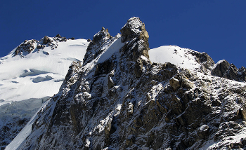 The peak of the Urals / ***