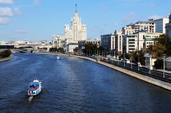 Moscow River / ***