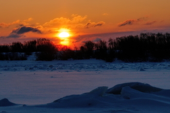 Winter evening. / ***