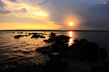 Sunset / ***