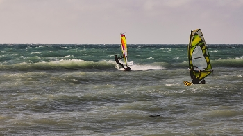 On the wave / ***