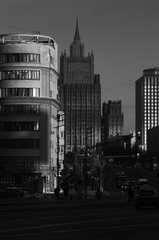 Ministry of Foreign Affairs / ***