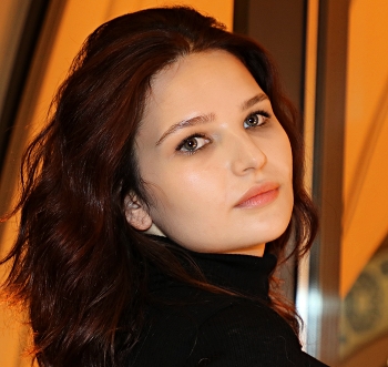 Anna / ***