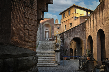 Church Yard / ***