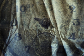Imperceptible / ***