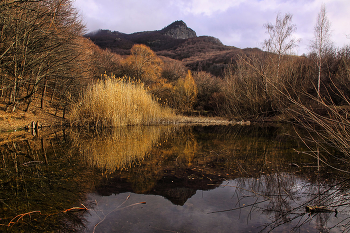 Lake Mzy / ***