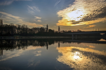 Morning reflection / ***