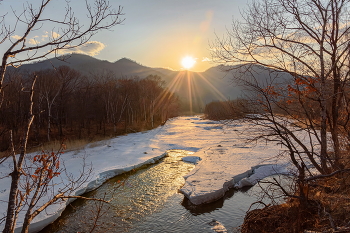 April sunset / ***