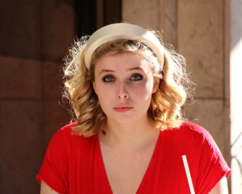 Julia / ***
