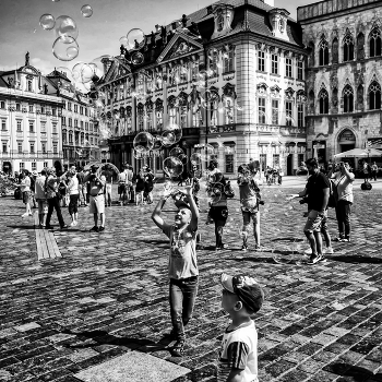 Soap bubbles / ***