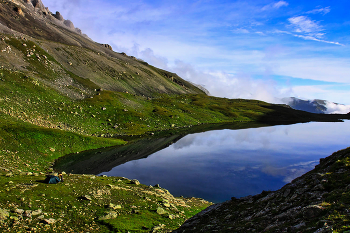 Turoe lake / ***