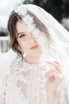 Xenia / ***