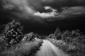 Stormy / ***
