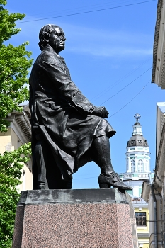 Lomonosov / ***