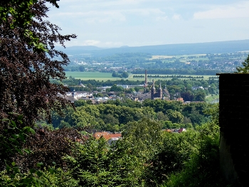 &nbsp; / ... Ausblick vom Waldrand des Ziegenberg