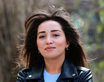 Julia / ***