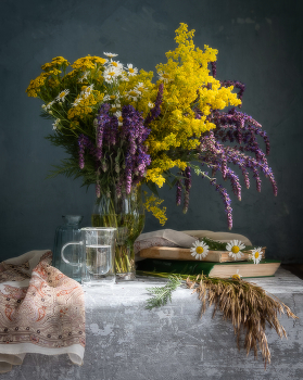 Flowers of the field / ***