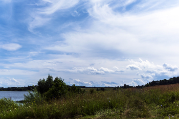 On the road with clouds / ***