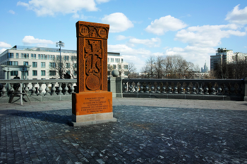 Khachkar / ***
