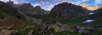 Dolomites / ***