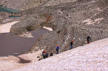 The Climb / ***