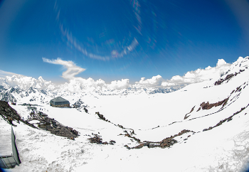Elbrus / https://youtube.com/shorts/X0GCyH7-OcE?si=IkP1POT5VLJIDGn2
