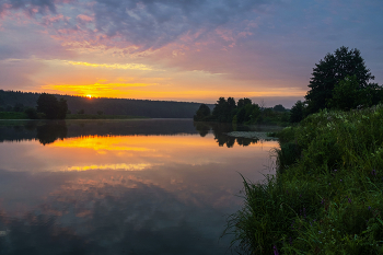 Sunrise. / ***