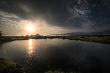 Sun And Rain / ***