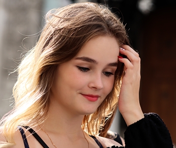 Julia / ***