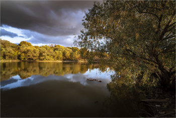 On the lake / ***