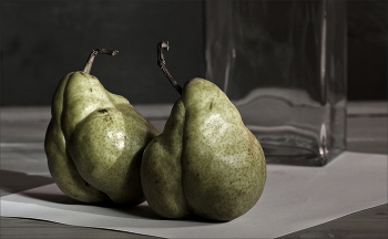 apples / ***