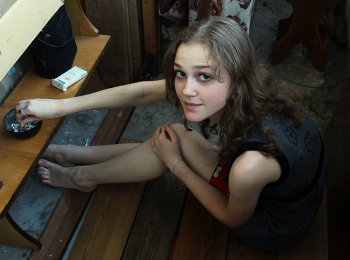 Girl / ***