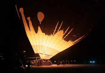 balloon flight / ***
