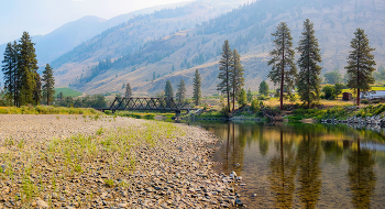 Morning on the river / ***