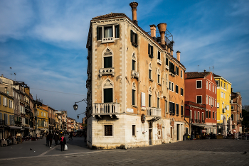 Venice / ***