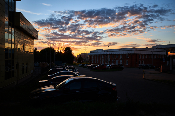 Sunset over the city / ***