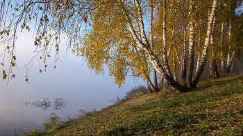 On the lake / .....