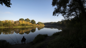Morning Fisherman / ***
