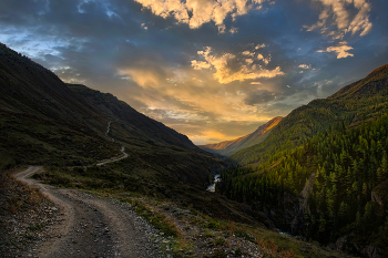 At dawn / ***