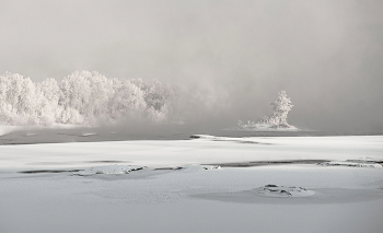 White Silence / ***