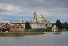 Nilova Deserts / ***