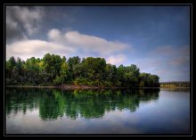 REFLECTION OF AUTUMN / *****