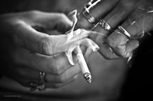 about cigarette smoking and hands ... / ***