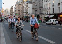 Cyclists in the city / ***