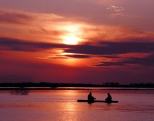 Two men in a boat / .....