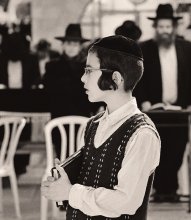 Jewish boy / ***