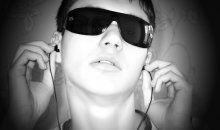 stereo / ***