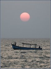 Evening walk on the Arabian Sea / ***