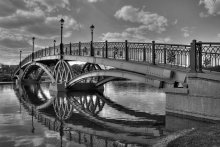 bridge in the Tsarina / ***