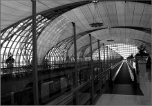 Airport / ***